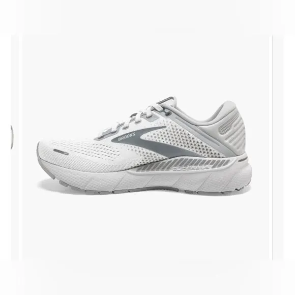 Brooks Women’s White Running Shoes; Size 9.5; NWOT!