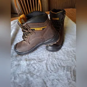 Brown Men's Work Boots