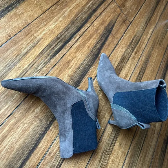 Brunello Cucinelli Suede Chelsea Khaki Ankle Boots with Kitten Heel