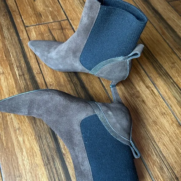 Brunello Cucinelli Suede Chelsea Khaki Ankle Boots with Kitten Heel