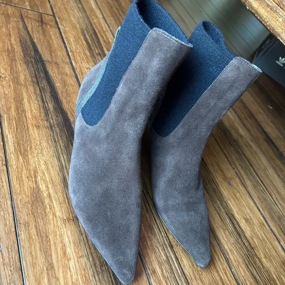 Brunello Cucinelli Suede Chelsea Khaki Ankle Boots with Kitten Heel