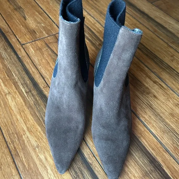 Brunello Cucinelli Suede Chelsea Khaki Ankle Boots with Kitten Heel