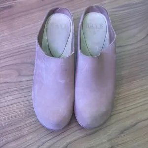 Bryr Clog Clementine Heel
