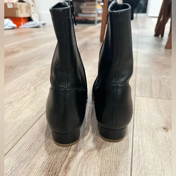 By Far Este Boots