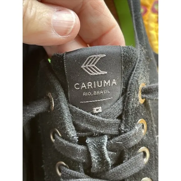 Cariuma OCA Shoes Women's 8 Triple Black Suede Low Top Lace Up Casual Sneakers