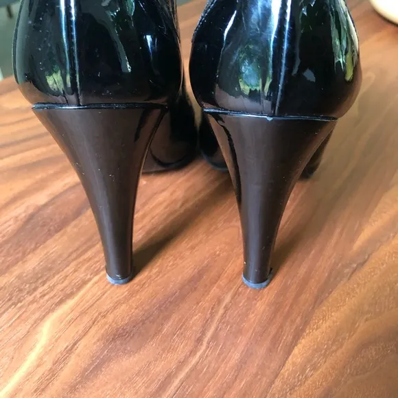 Chanel Paris New York Black Patent Leather Booties Heels Boots EU 40 US 9.5 - 10