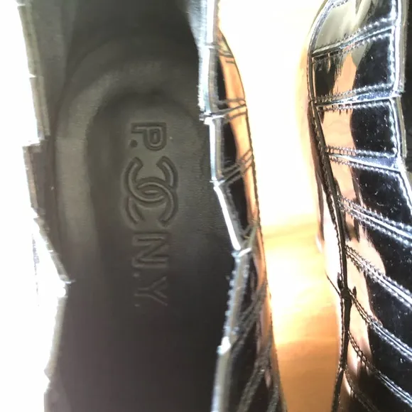 Chanel Paris New York Black Patent Leather Booties Heels Boots EU 40 US 9.5 - 10