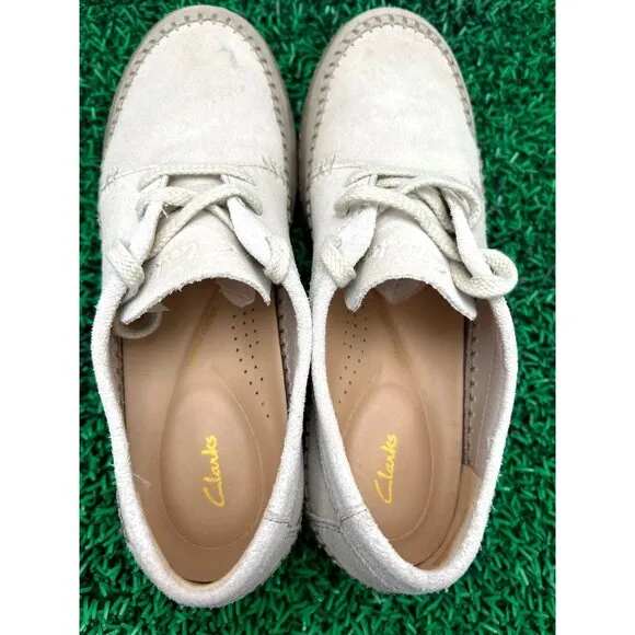 Clarks Barleigh Lace Beige  Nubuck‎ Shoes Women’s 8.5
