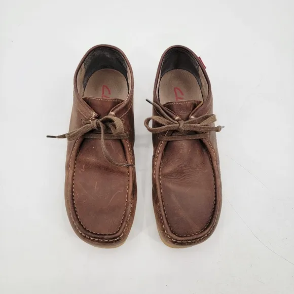 Clarks Shacre Chukka Mens Size 12 EU 46 Brown Leather Gum Sole Casual Shoes