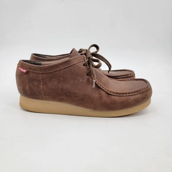 Clarks Shacre Chukka Mens Size 12 EU 46 Brown Leather Gum Sole Casual Shoes