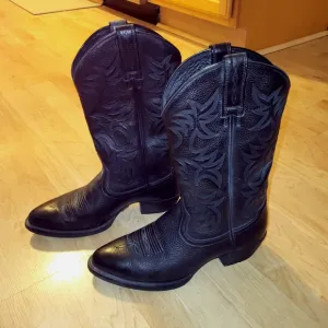 Classic Men's Black Leather Ariat Western Cowboy Boots Size Men's 8.5