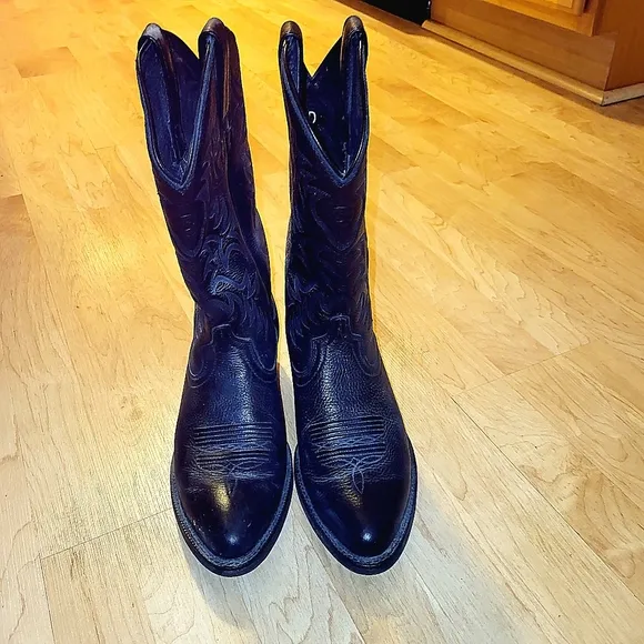 Classic Men's Black Leather Ariat Western Cowboy Boots Size Men's 8.5