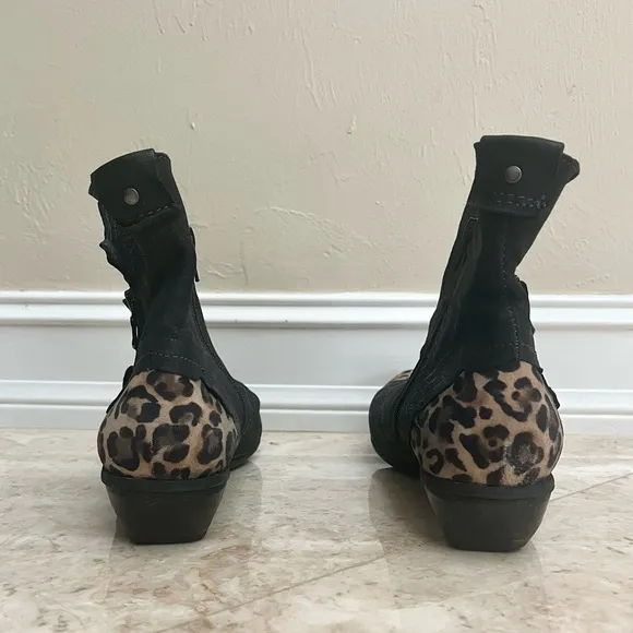 Clocharme women’s size 41 black leather ankle boots with leopard print d…