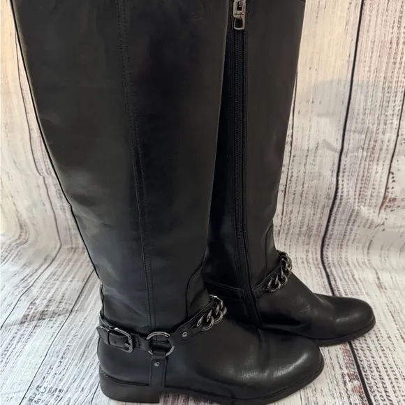 Coach Mabel Calf Black Leather Boots Shoes Chain Accent 5.5 Gorgeous