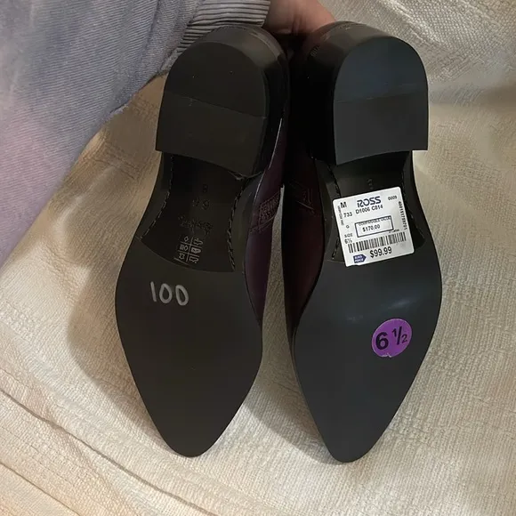 COACH - NWT - dark red/brown booties