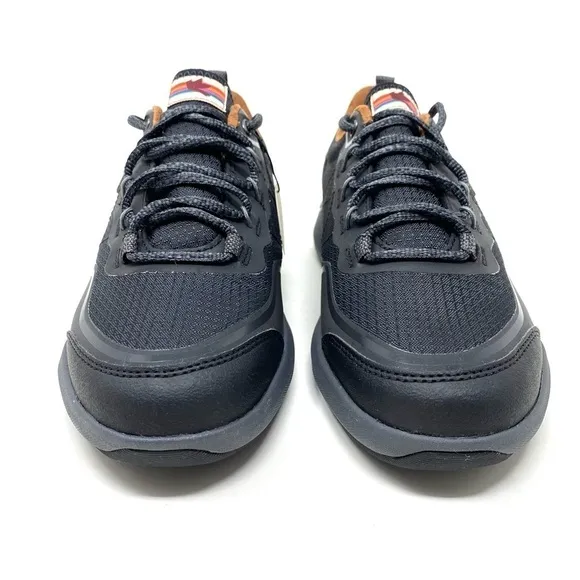 Cobb Hill WOMEN'S SKYLAR WATERPROOF LOW LACE-UP SNEAKER Black XWIDE