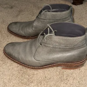 Cole Haan Nike Air Gray Leather Boots 9.5