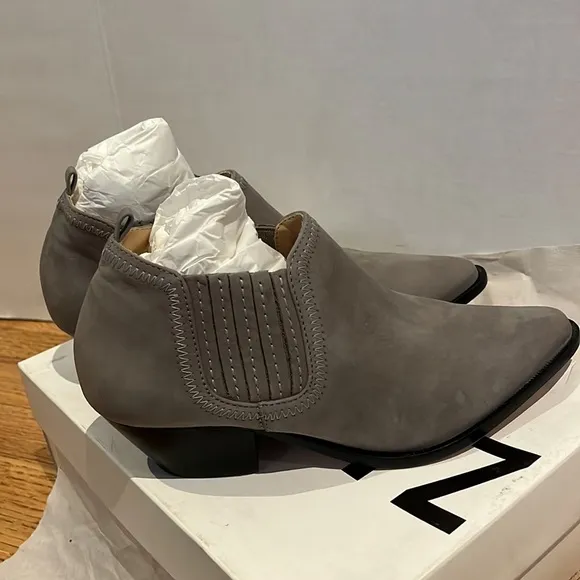 COPY - Schultz S-Jaqueline Ankle Boots Low Top Slip On Suede Pointed Toe