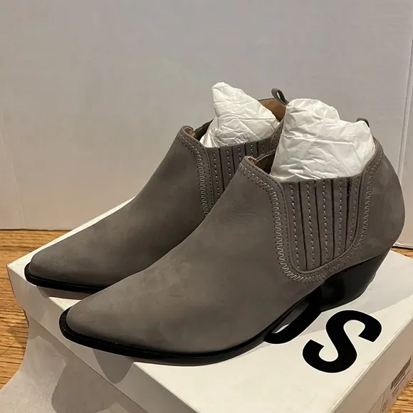 COPY - Schultz S-Jaqueline Ankle Boots Low Top Slip On Suede Pointed Toe