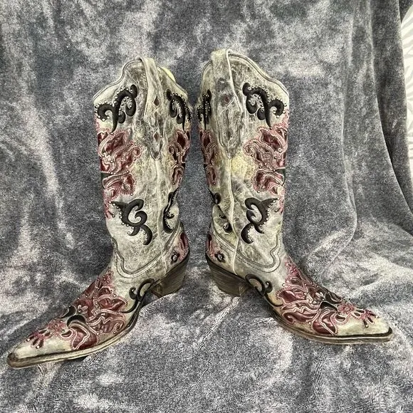 Corral boots women size 7.5