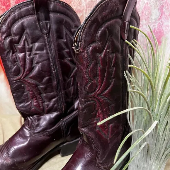 📌Cowboy Boots Dark Brown Oil Resistant Hypalon Non-Marking looks like new