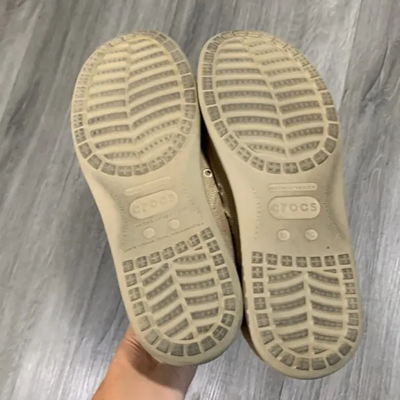 CROCS MEN'S  SANTA CRUZ CASUAL Kahaki Canvas Top  SHOES size 10