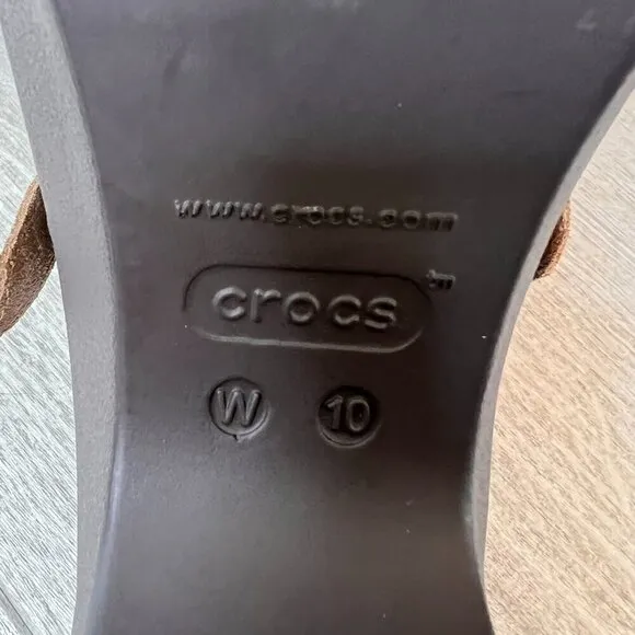 Crocs Shoes Womens Size W10 Brown Sarah Suede Belted Clogs Mules Slip On Classic
