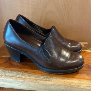 Dansko Clogs Pumps Womens 39 Beth Comfort Shoes Floral Stitch Napa Brown Leather