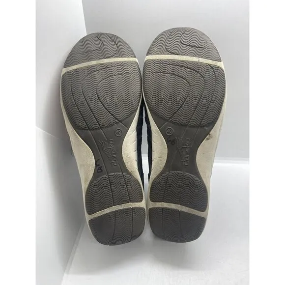 Dansko Henriette Women's Sz 9.5 US Shoes Gray Suede No Tie Laces Comfort Sneaker