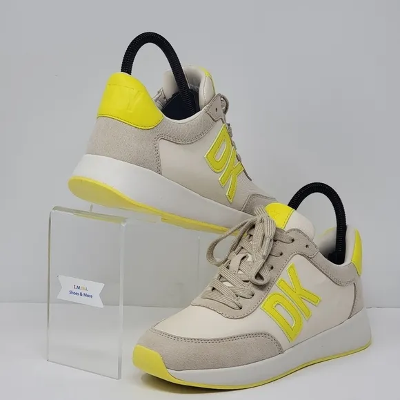DKNY Womens Size 7M OAKS LOGO Lace Up Lifestyle Casual Shoes Beige/Yellow New