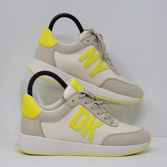 DKNY Womens Size 7M OAKS LOGO Lace Up Lifestyle Casual Shoes Beige/Yellow New