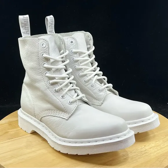 Doc Dr. Martens Smooth Leather Combat Boots Triple White 8-eyelets USA Multi Sz