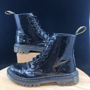 Doc Dr Martens Womens Size 7 US Luana Black Leather Eye Combat Boots