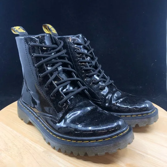 Doc Dr Martens Womens Size 7 US Luana Black Leather Eye Combat Boots