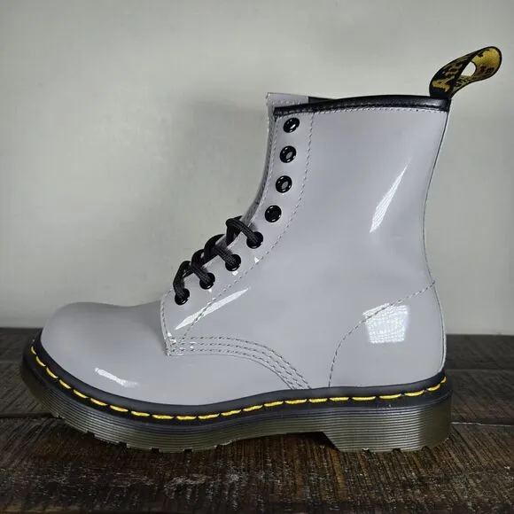Dr. Doc Martens 1460 Womens Size 6 Lace Up Boots Gray Patent Leather 27635