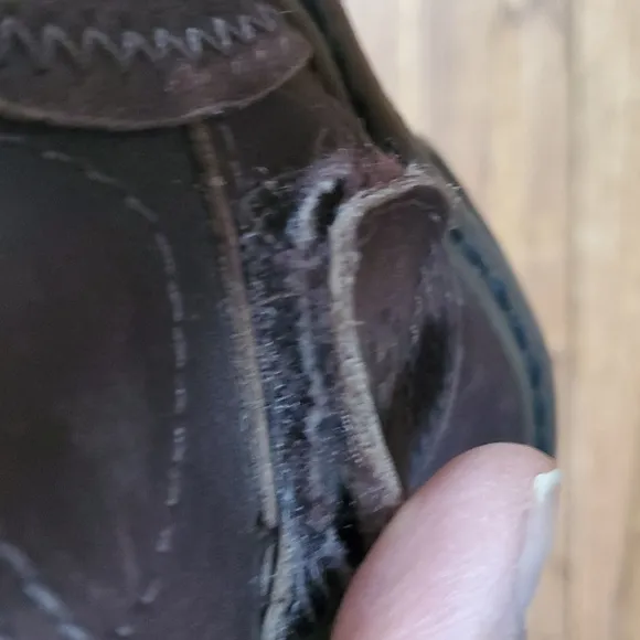 Dr. Martens 12135 brown kids boots