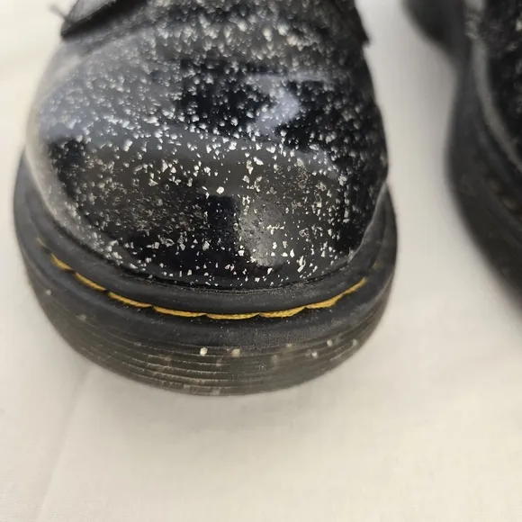 DR. MARTENS '1460' BOOTS COMBAT COSMIC GLITTER BLACK SILVER UNISEX (5W 4M)