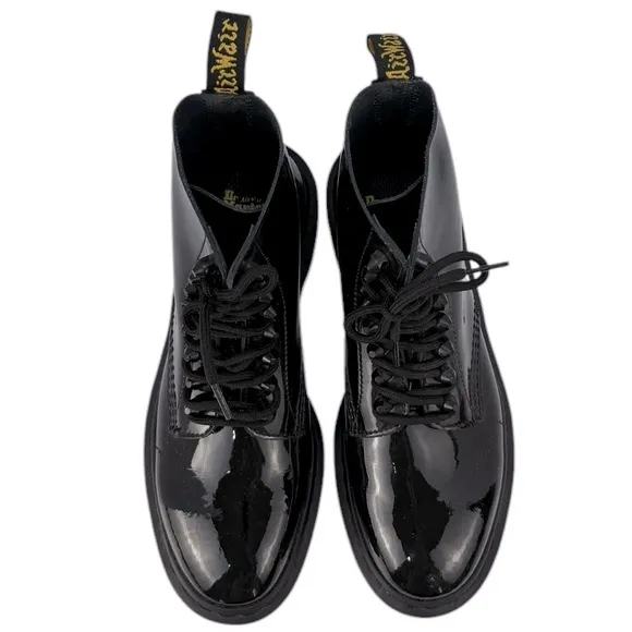 Dr. Martens 1460 Pascal Stud Black Patent Leather Combat Boots Womens Size 8