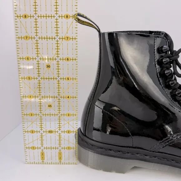 Dr. Martens 1460 Pascal Stud Black Patent Leather Combat Boots Womens Size 8