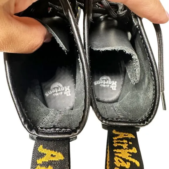 Dr. Martens 1460 Women's Smooth Leather Lace Up Boots Black 7