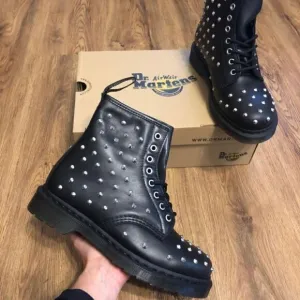 DR MARTENS 1460 studded black Leather combat goth boots booties shoes women’s 8