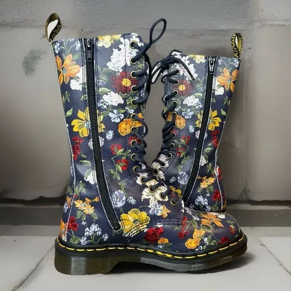 Dr Martens 1b99 Vonda Darcy Flowers Floral Navy Leather Zip Mid Calf Boots Sz 5