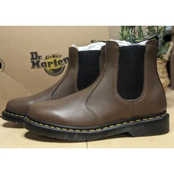 Dr. Martens 2976 Dark Khaki Yellow Stitch Artimus Leather Chelsea Boots UK8 NIB