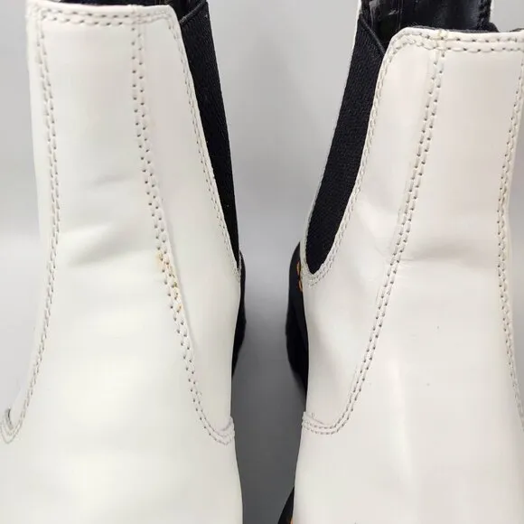 Dr. Martens 2976 Quad Platform Chelsea Boots in Smooth White M9/W10