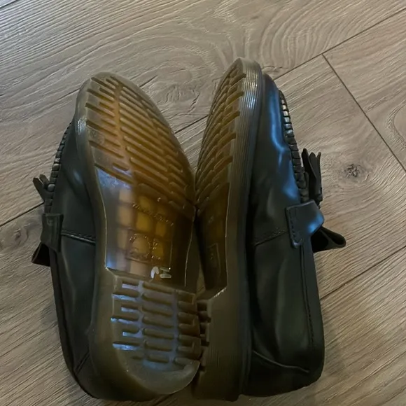 Dr. Martens Adrian Smooth Leather Tassel Loafers Shoes Sz:6 Black