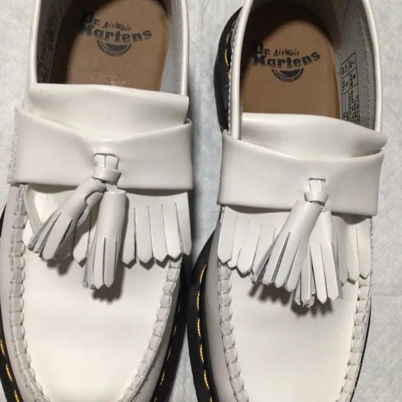 DR. MARTENS ADRIAN YS WHITE TASSEL LOAFERS