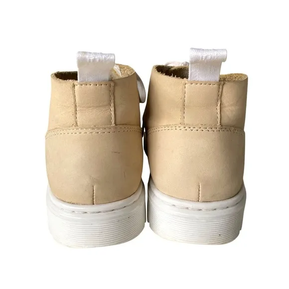 Dr. Martens Baynes Kaya Chukka Lace Up Boots Sand Unisex US Men's 6 / Women's 7