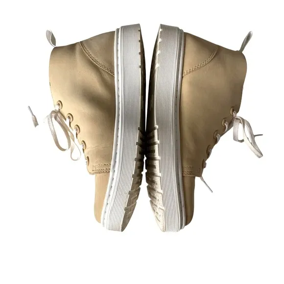 Dr. Martens Baynes Kaya Chukka Lace Up Boots Sand Unisex US Men's 6 / Women's 7