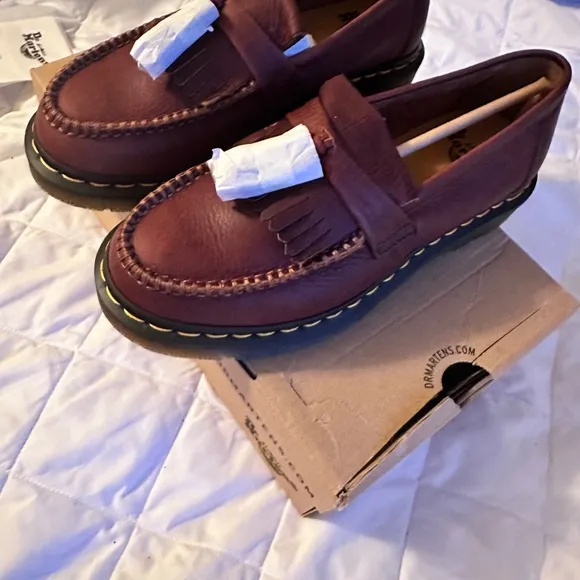 Dr. Martens Brown Leather Boots Timeless Design