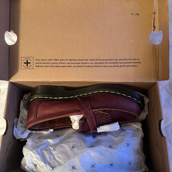 Dr. Martens Brown Leather Boots Timeless Design